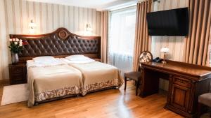 Junior Suite room in Hotel Lviv
