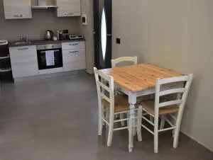 Black & White - Cairate