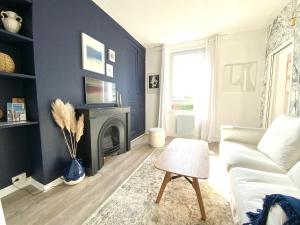 Appartements chaleureux - 15 min a pied de la gare : photos des chambres