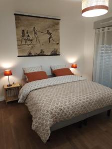 Appartement neuf classé, balcon et petite vue mer