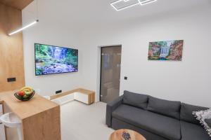 City Compass Luxury Suites
