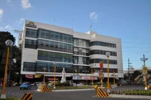 Days Hotel by Wyndham Iloilo - Igcauayan
