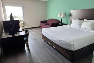 Baymont by Wyndham N Myrtle Beach - Park & Sports Complex Area