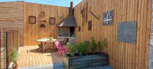 Appartement style industriel avec terrasse