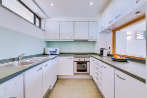 AL - Residence Golf Club Modern Apartment