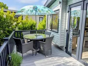 Modern 2 Bedroom Mobile home with parking on St Helens Coastal Resort Isle of Wight - Saint Helens