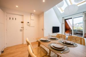 Le Duplex Vaugelas atypique en plein Centre Ville