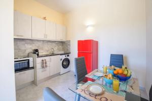 Fotinis Apartments by the Sea