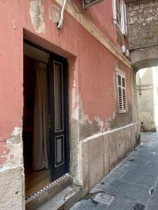 Studio ROCK - self check-in