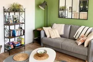 Joli T2 en centre-ville Lorient avec balcon cosy - Quéven