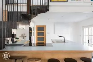 STAY LAGOM Riders Lodge - Carneatly