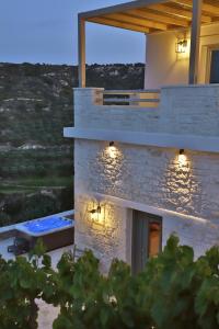 Amvikas suites-Sitia, by Comfortbnb