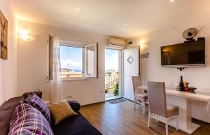 Apartment I&M