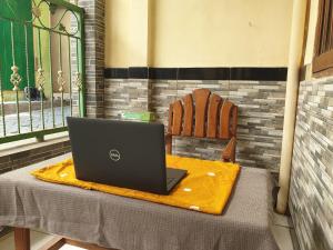 OYO Life 92620 Syfa Kost