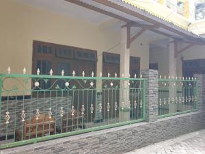 OYO Life 92620 Syfa Kost