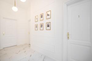 E13 - Grand Boulevard Heritage Suite - Best Location by BQA