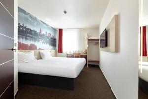 B&B Hotel Warszawa-Okęcie