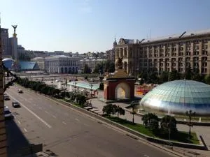 米哈罗斯卡亚公寓 - 基辅