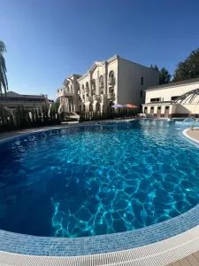 Zarafshon Parkside - Khodzha-Akhrar