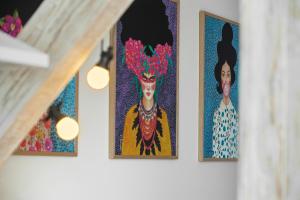 SELF CHECK-IN old town STUDIO