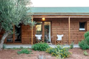 Oikos Wooden Retreat