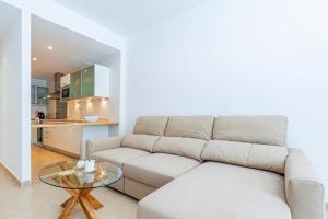 CALA ALTA sunny apartment