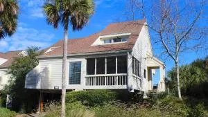 725 Spinnaker Beach House - Camp Saint Christopher
