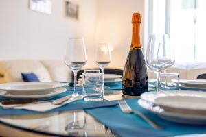 Bordighera Seaside Roomy Apartment