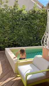 Le Souvenir - maison climatisée & bassin méditerranéen