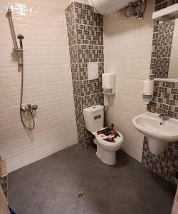 Colonel apartment 963