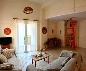 Ukulele central apartment - Dhikhália