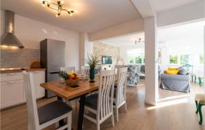 Lovely Home In Pridraga