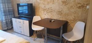 Colonel apartment 954