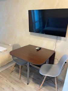 Colonel apartment 945