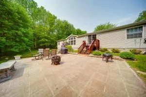 Secluded Ohio Getaway on 65 Acres! - Jefferson
