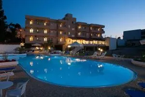 Albatross Hotel - Dhaskalianá