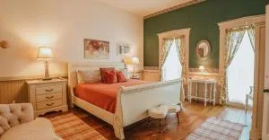 Nashville Suite 1 - Columbus