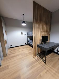 Ukiel Park 21 by RENT4YOU