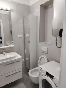 S`akvarel 2 - Private Garage