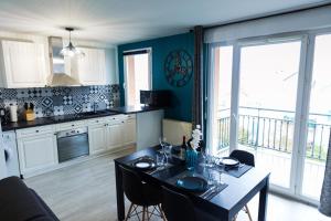 Appartements Appartement luxueux pour 4 personnes a Magny-le-Hongre #7 : photos des chambres