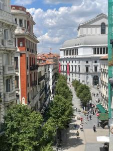 Hostal Arenal Madrid - Гостевые дома, Мадрид