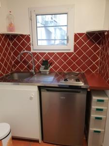 Appartements STUDIO INDEPENDANT AUBAGNE proche AIX CASSIS LA CIOTAT MARSEILLE : photos des chambres