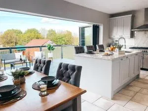 Beechwood Park by Solace Stays - Pont-hir