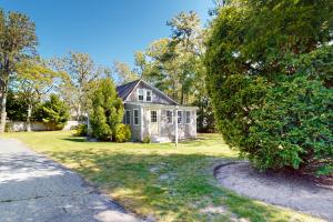 Belmont Beach Cottage