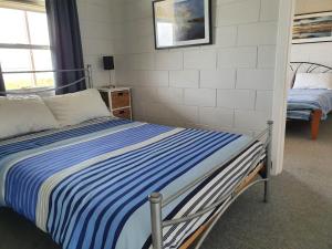 Dun Workin - Absolute Beachfront