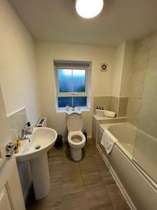 Comfy 2-bed home - Contractors and Leisure