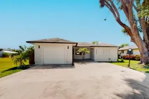 Bahama Breeze - La Belle