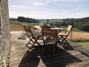 Maisons de vacances Gite Montignac-le-Coq, 3 pieces, 6 personnes - FR-1-653-4 : photos des chambres