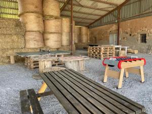 Maisons de vacances Gite Ygrande, 4 pieces, 8 personnes - FR-1-489-433 : Maison de Vacances
