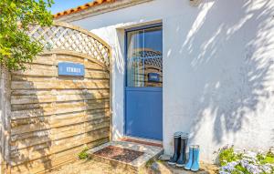Maisons de vacances Nice Home In Noirmoutier With Wifi And 1 Bedrooms : photos des chambres